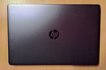 HP ZBook Studio G3 - 2