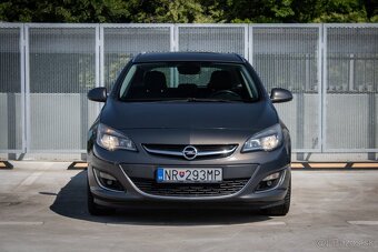 Opel Astra Sport Tourer ST 1.7 CDTI ECOTEC 130k - 2