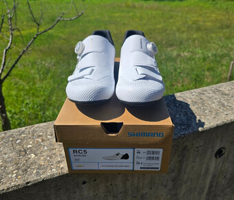 Shimano RC5 white (46) - 2