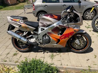 CBR 900 FIREBLADE - 2
