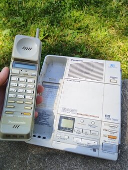 telefón PANASONIC auto logic - 2