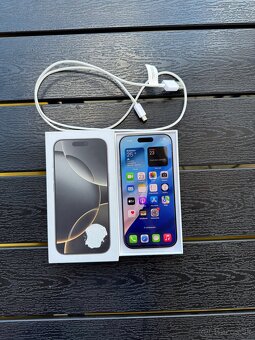 iPhone 16 PRO NATURAL TITANIUM V ZÁRUKE DO 2026 - 2
