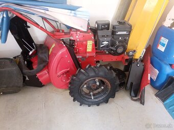Malotraktor-freza - 2