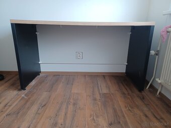 Predám pracovný stôl - 2