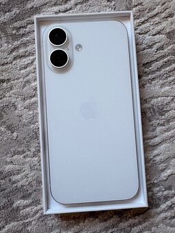 Apple iPhone 16 White - 2