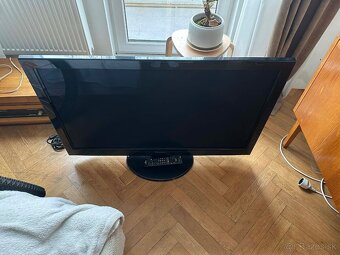 Panasonic televízor - 2