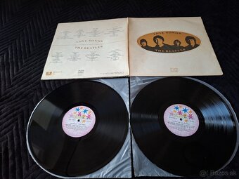Predam LP od The beatles vydania z 90 rokov - 2