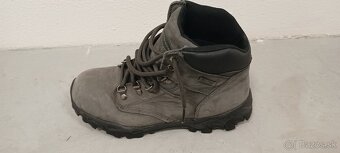 Turistické topánky veľ.40 - 2
