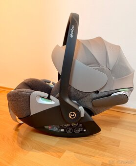 CYBEX Cloud T i-Size Plus (Platinum) - 2