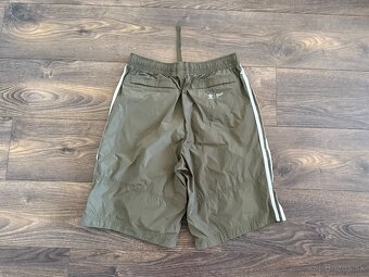 Adidas X Parley šortky - 2