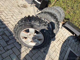 235/65 r17 T3 - 2