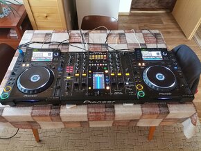 Pioneer DJ set 2000 - 2