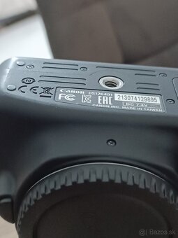 Canon EOS 1200 D - 2