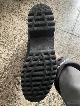 Predám kanady – veľkosť vnútornej vložky 26cm a 27cm - 2