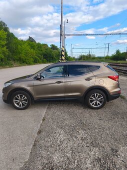 Hyundai Santa Fe - 2