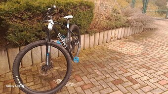 Ghost lektor custom build cca 10kg - 2