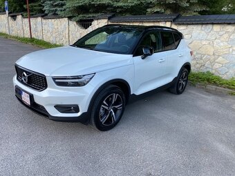 Predám Volvo XC40 T4 R-Design BEZNÍN MILD HYBRID - 2