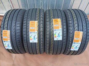235/45R17 letné - 2