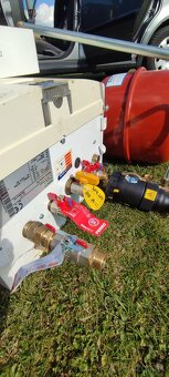 Predám plynový kondenzačný kotol REMEHA 28kw - 2
