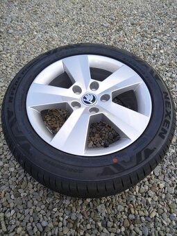 Alu 5 x 112 R 16 + letné pneu DOT 0425. - 2