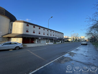 BOSEN | Garáž v garážovom dome na Korytnickej ulici, 16,3 m2 - 2