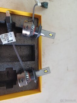 Predám led žiarovky H7 Cambus - 2
