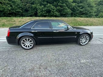Chrysler 300c srt8 - 2
