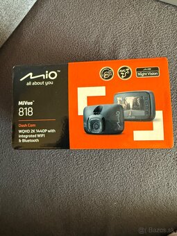Predám autokameru Mio MiVue 818 Wifi , Bluetooth - 2