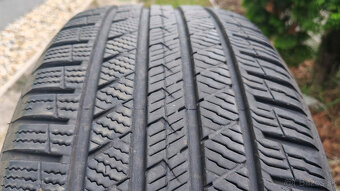 Celoročné pneu 235/55 R17 --- VREDESTEIN - 2
