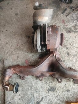 Predám turbo na Volvo V50 2.0 TDCi 100 kw - 2