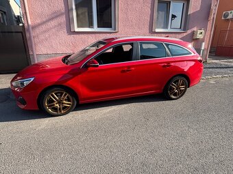 Hyundai i30 combi style plus - 2