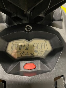 Sea-Doo Spark 3up 90HP + príves CBS + vesty – ako nový - 2