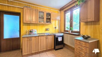 REZERVOVANÝ- Predaj 4-izbový rodinný dom Diakovce- vymenená - 2