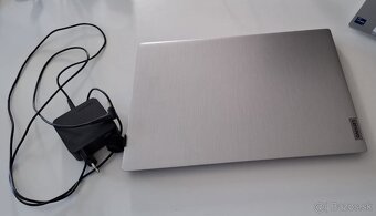 Lenovo IdeaPad 3 – 8 GB RAM, 256 GB SSD, Intel i3 - 2