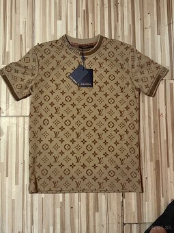 Louis Vuitton - 2