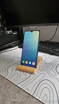 Samsung A70 - 2