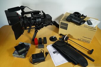 Sony NEX FS700RH, Camtree Cage, Follow Focus - 2