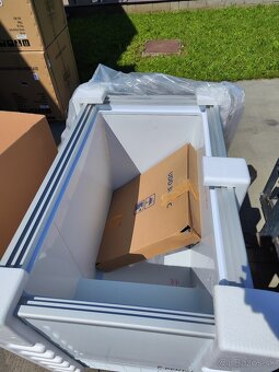 truhlicová mraznička - 2