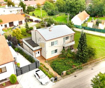 Priestranný 2-podlažný rodinný dom Borský Mikuláš - 2