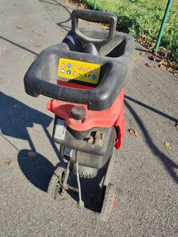 Predám elektrický drvič Hecht 624 - 2