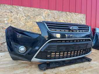 PRODÁM PŘEDNÍ NÁRAZNÍK FORD KUGA MK1 - 2