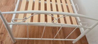 Kovová postel 90x200 - 2