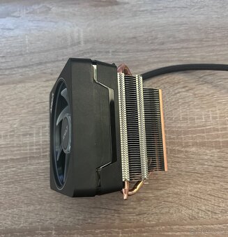 AMD Wraith Prism RGB Chladič - 2