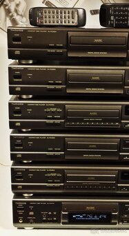 Seria CD prehravac TECHNICS MASH, moznost ovladat s DO = Cd5 - 2