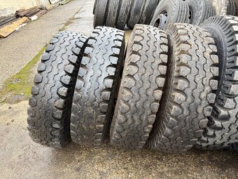 T 815 kolesa 11 r 20 - 2