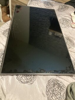 Predam televizor Samsung - 2