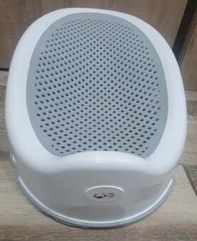 Lehátko do vane - 2