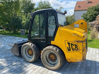 Smykový nakladač JCB 160 HF - 2