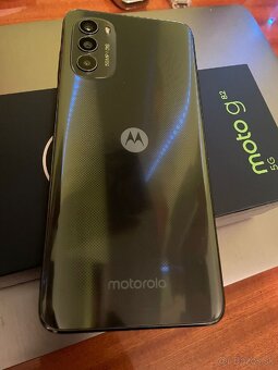 Motorola g82 - 2
