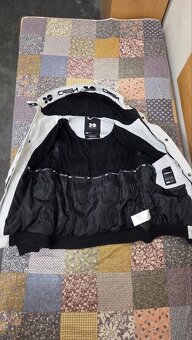 Predám zimnú bundu Crosshatch - 2